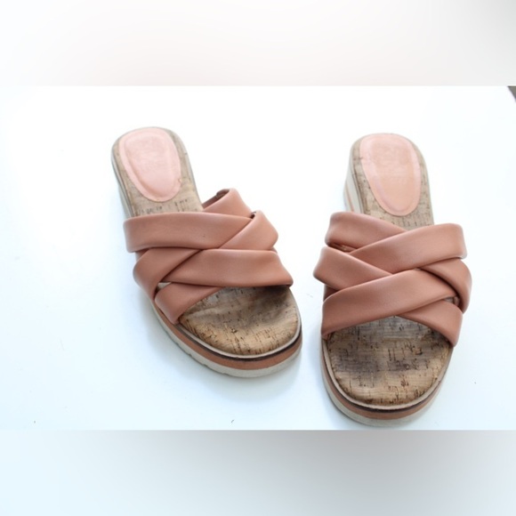 Vince Camuto slide sandals - Picture 11 of 11